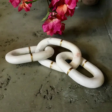 Marble Chain w/Brass Design